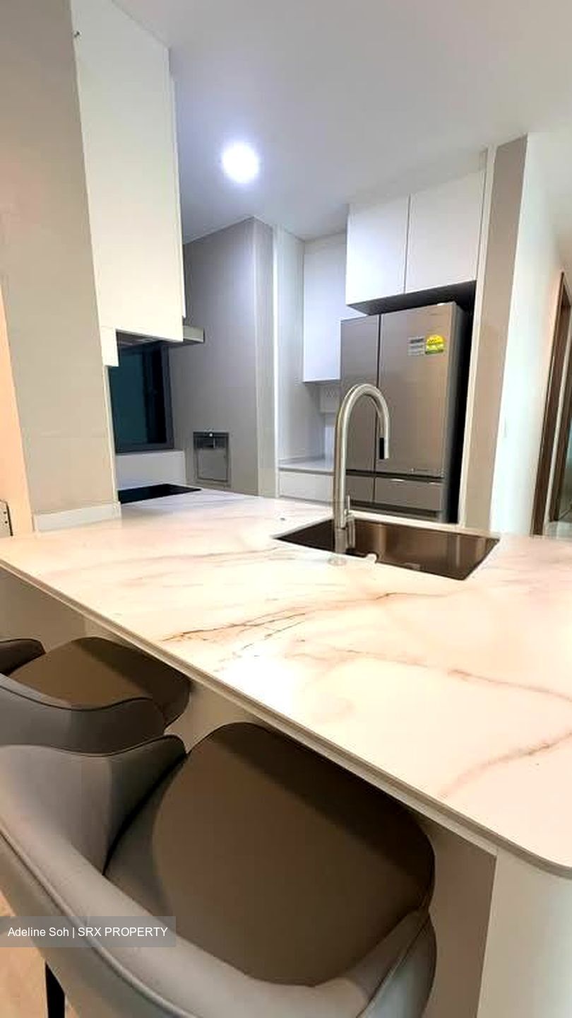 8 Saint Thomas (D9), Condominium #549082171